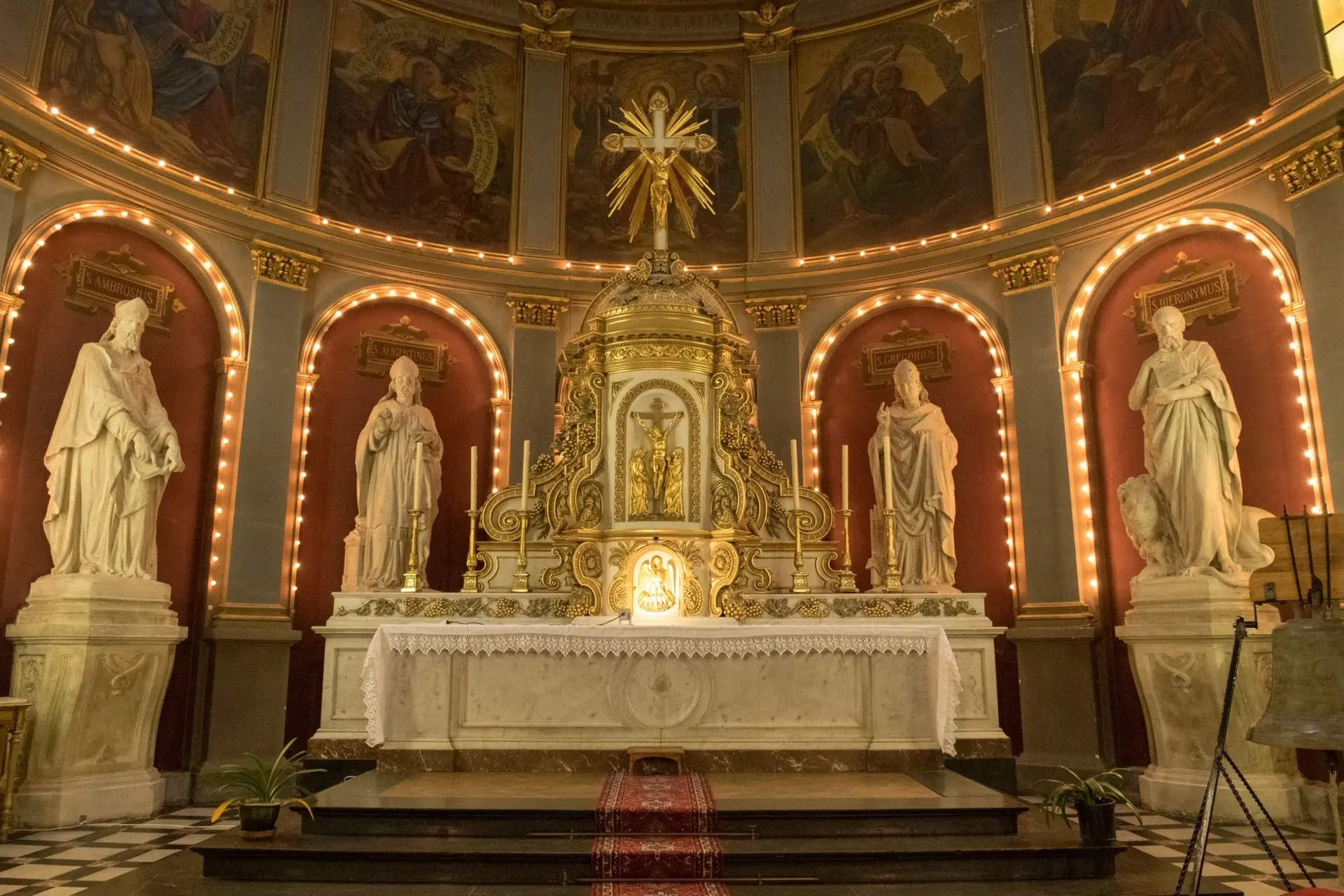 Saint Remaclus