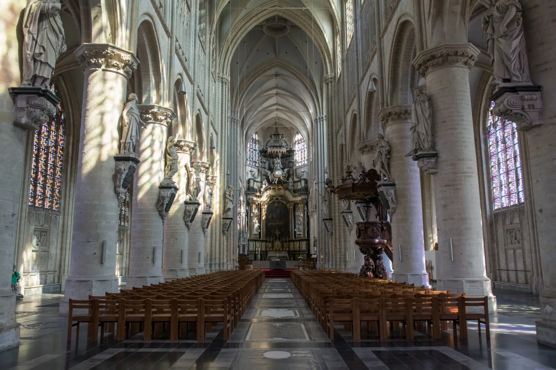 Notre-Dame-au-delà-de-la-Dyle